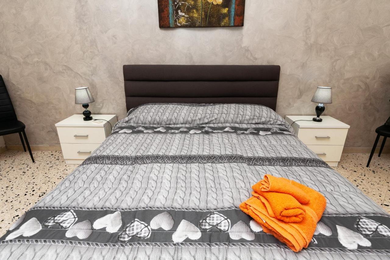 Holiday Apartment My House Palermo Esterno foto