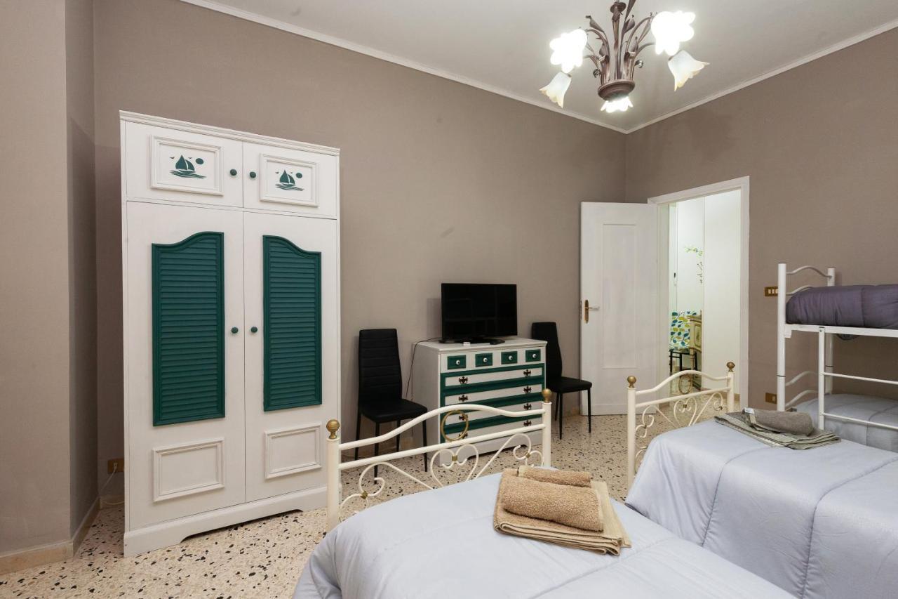 Holiday Apartment My House Palermo Esterno foto